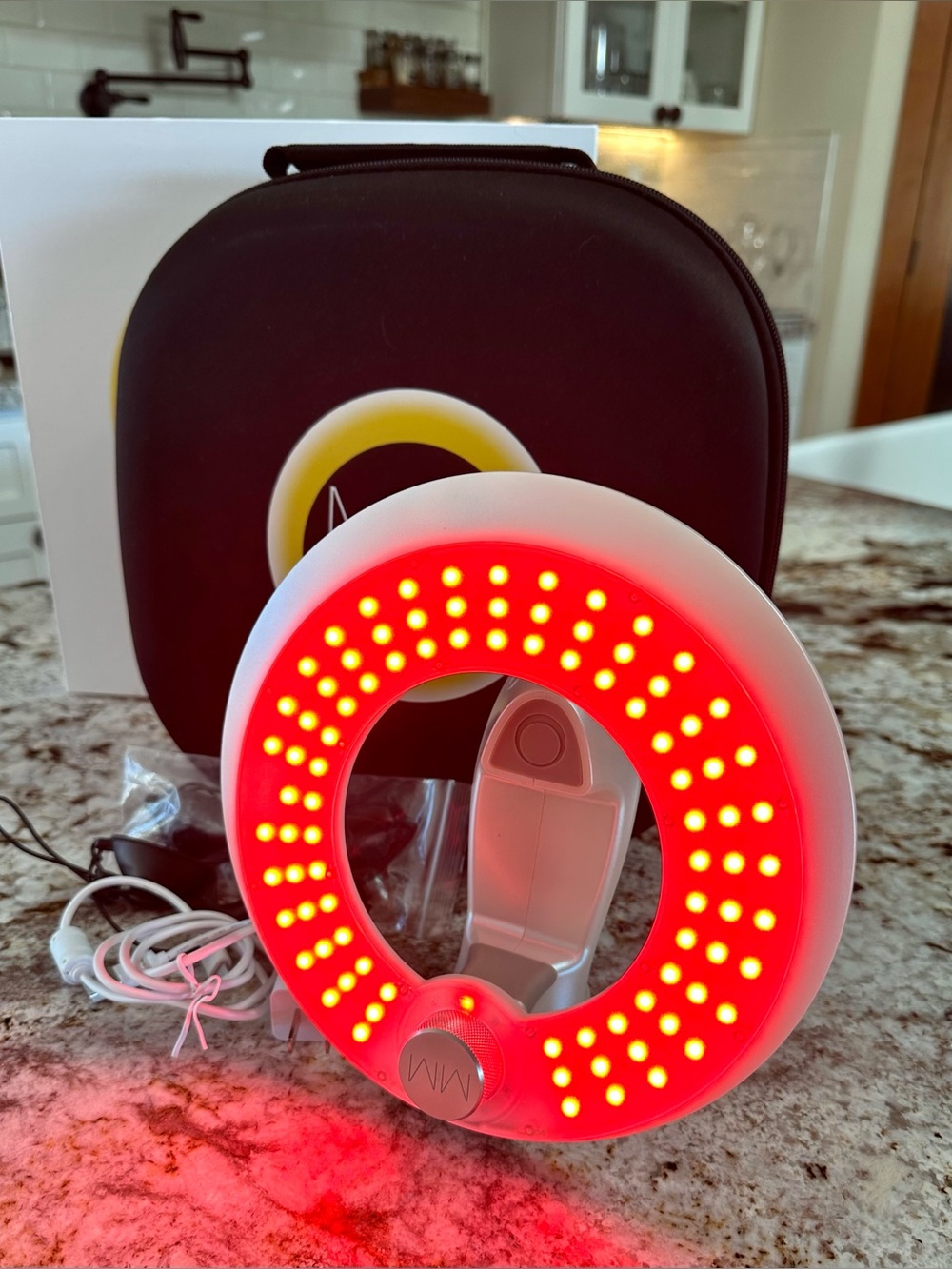 MMSPHERE 2GO LED Light for Face, Neck & Chest Complete Kit Tested - Picture 7 of 13